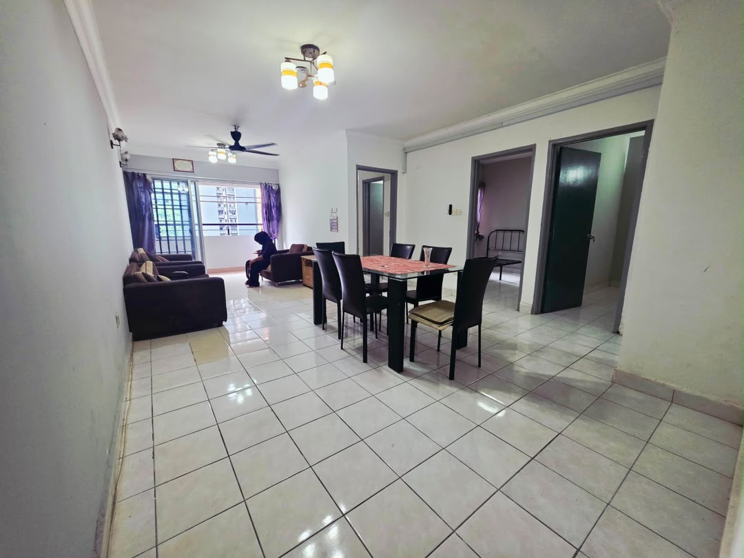 Flora Damansara — image 1