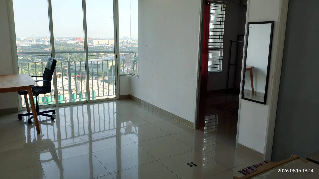 Menara U2, Seksyen 13 — image 1